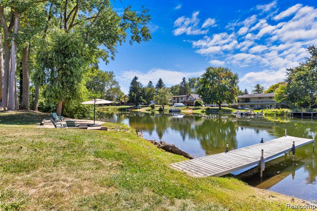 880 Artdale Drive, White Lake, MI 48383 — Photo 5