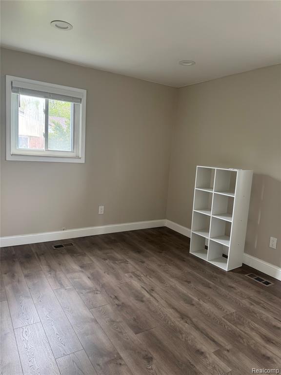 1693 Ashstan Drive, Walled Lake, MI 48390 — Photo 12