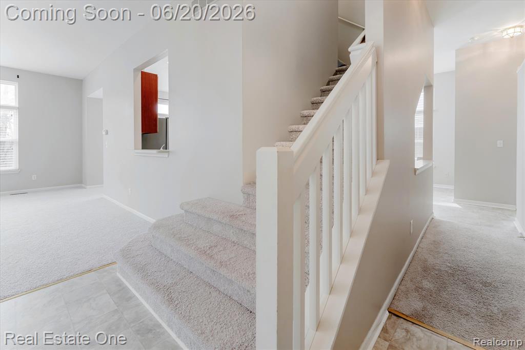 1537 Chapleau Drive, Ann Arbor, MI 48103 — Photo 8