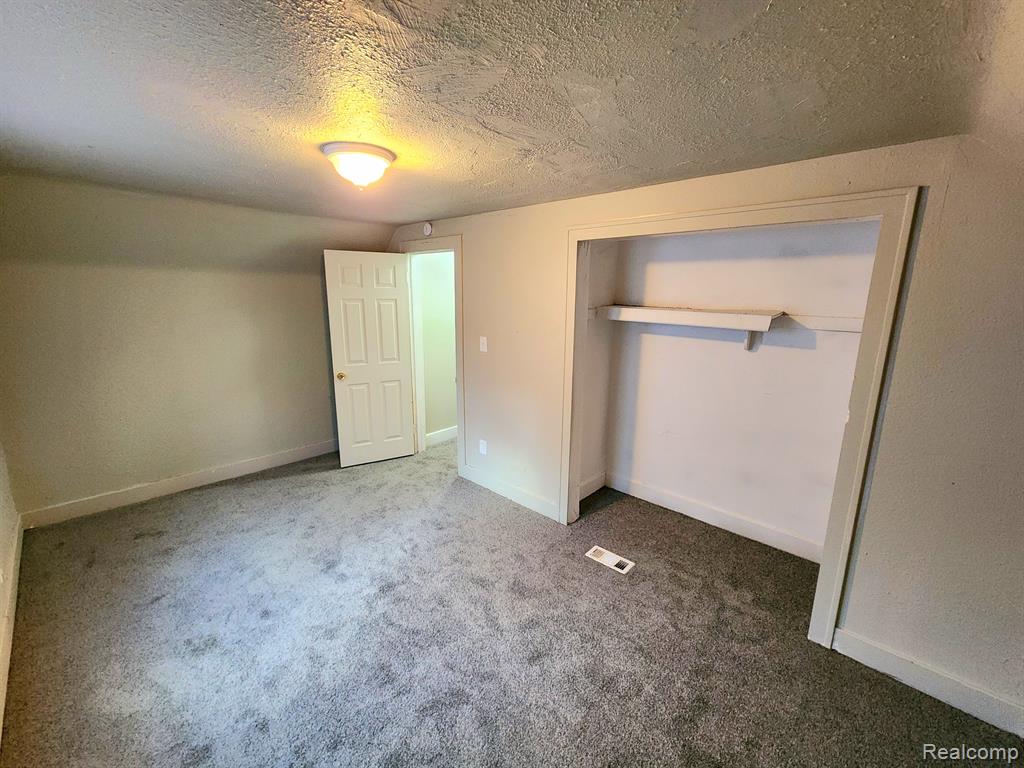 9258 BOLEYN Street, Detroit, MI 48224 — Photo 20