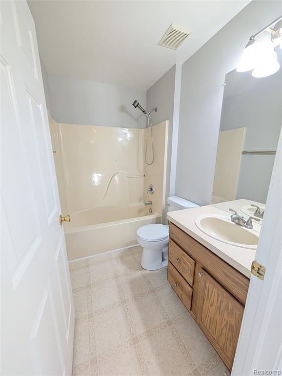 441 Otter Run Road, Holly, MI 48442 — Photo 22