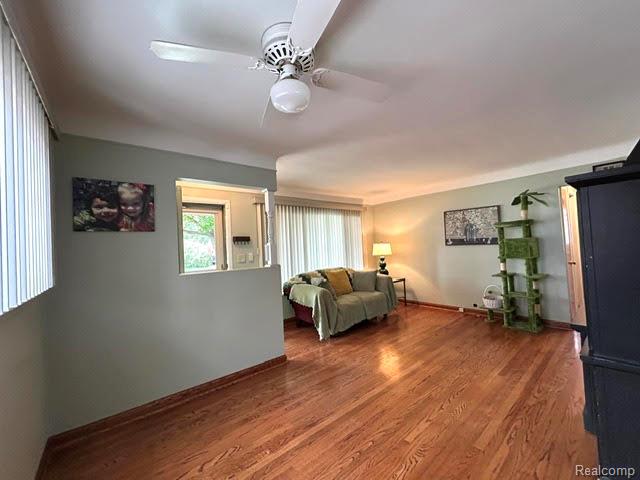 29701 Sherry Avenue, Madison Heights, MI 48071 — Photo 21
