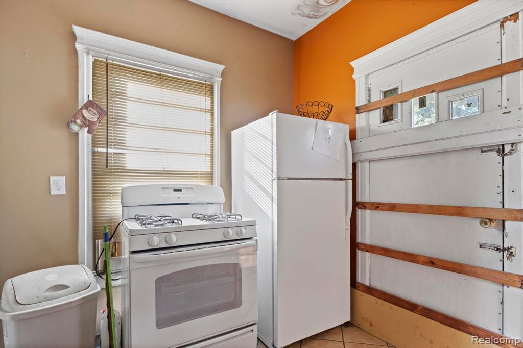 2321 CASPER Street, Detroit, MI 48209 — Photo 11