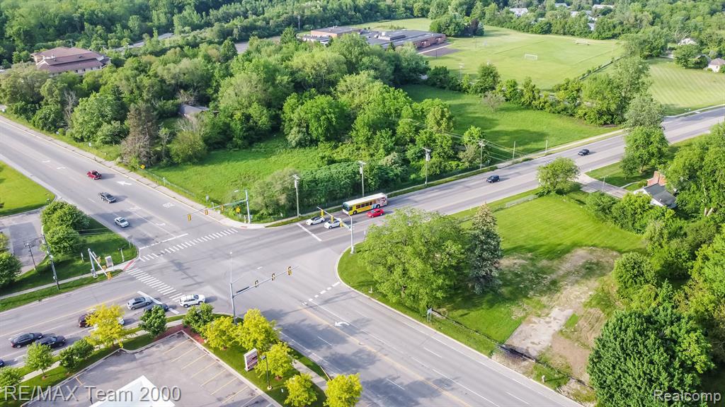 617 S HEWITT Road, Ypsilanti, MI 48197 — Photo 13