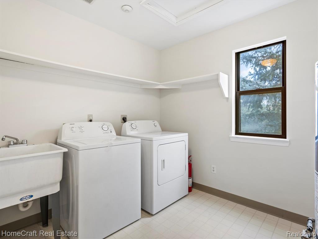 42740 LILLEY POINTE Drive, Canton, MI 48187 — Photo 12
