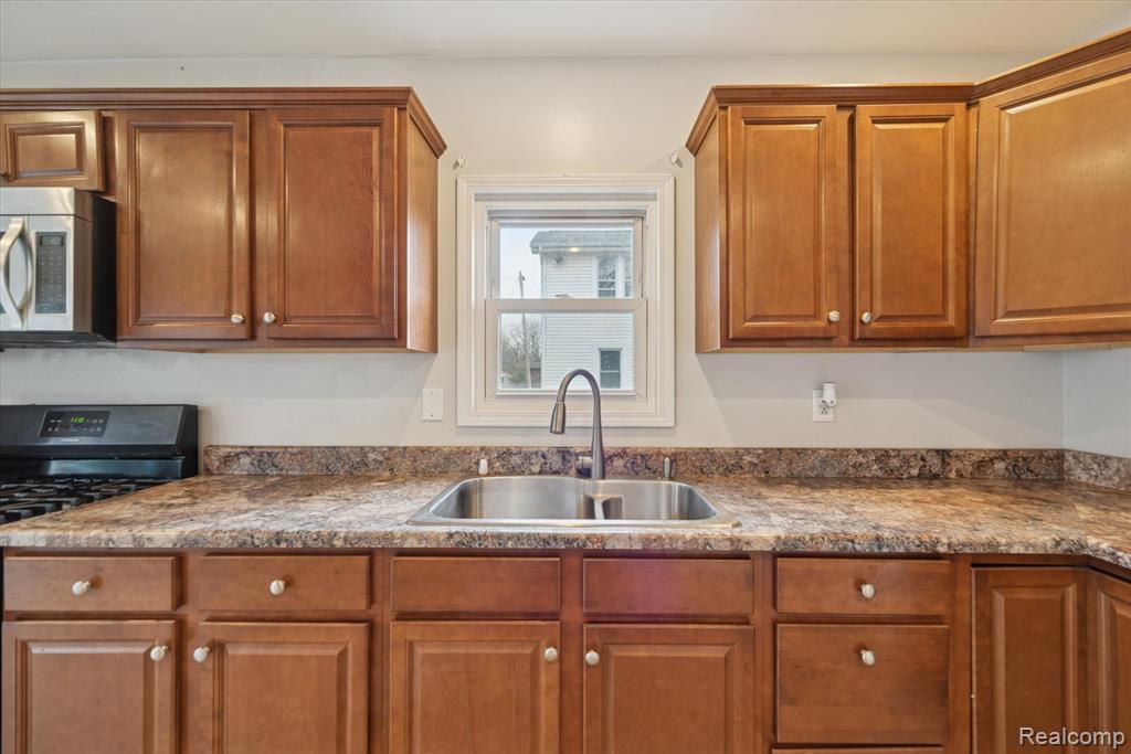 520 Andrew Avenue, Jackson, MI 49202 — Photo 20