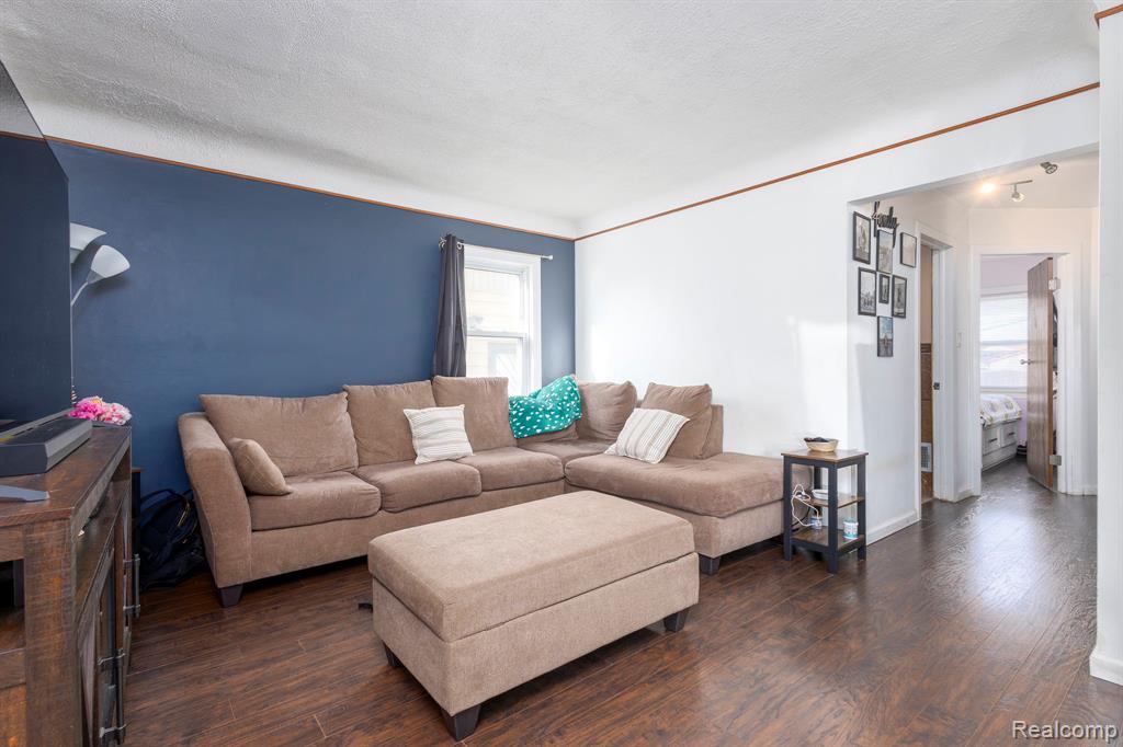 2374 Detroit Avenue, Lincoln Park, MI 48146 — Photo 7