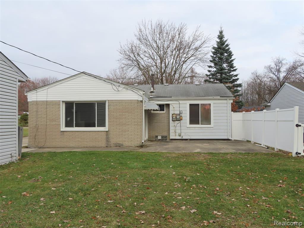 48118 Forbes Street, Chesterfield, MI 48047 — Photo 7
