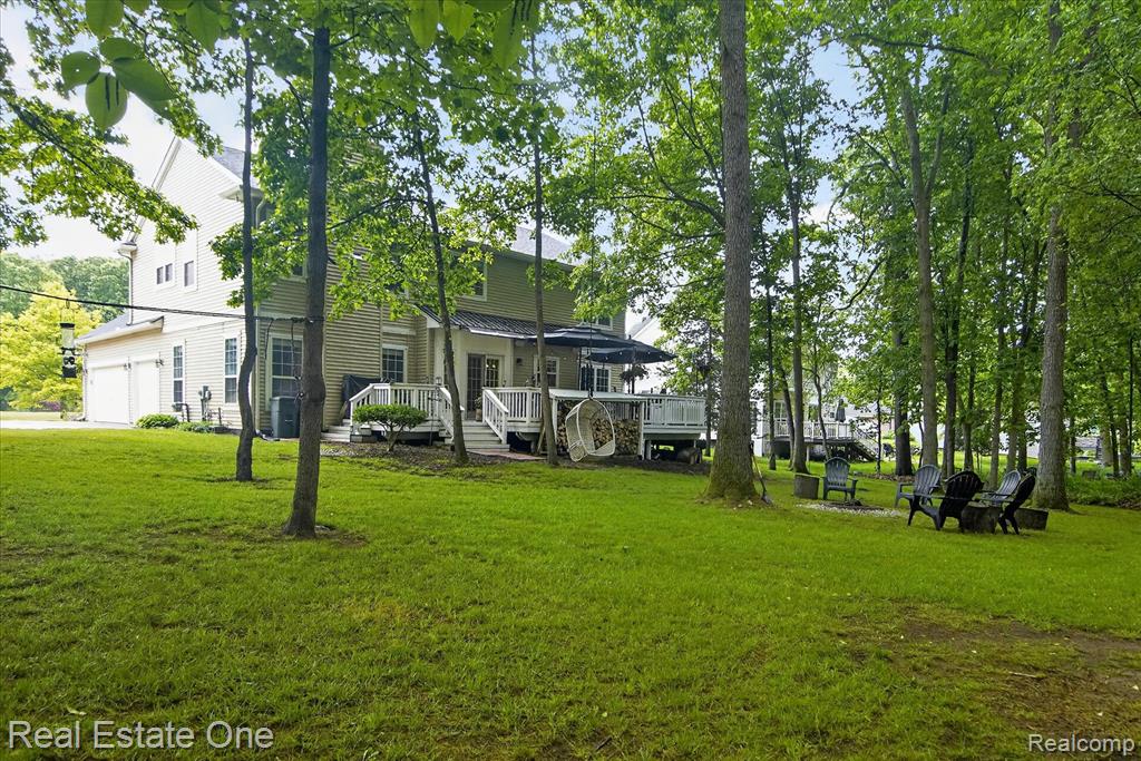 1972 Woodridge Court, Highland, MI — Photo 50