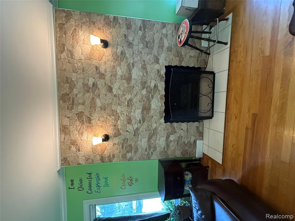 16705 Plainview Avenue, Detroit, MI 48219 — Photo 19