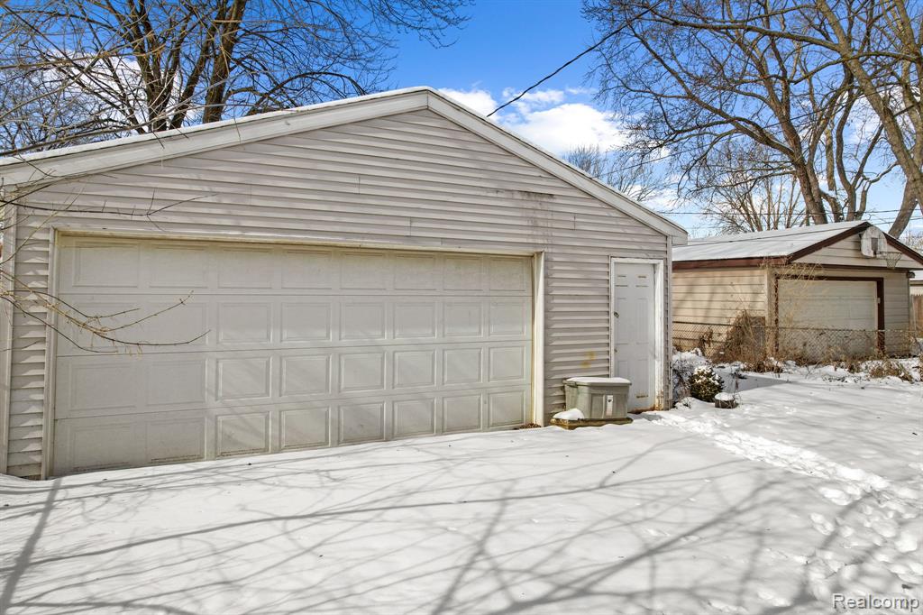 5919 Deering Street, Garden City, MI — Photo 19