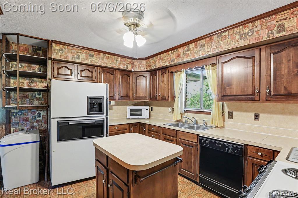7860 Rynn Road, Kenockee, MI 48006 — Photo 9