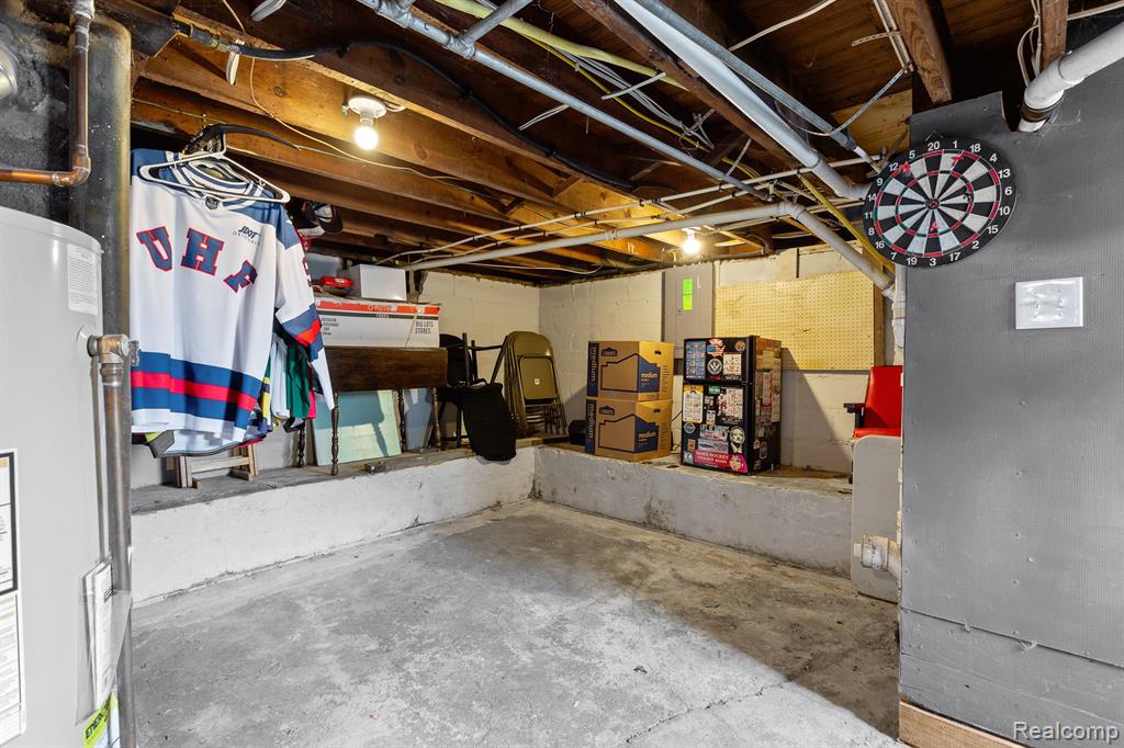 825 BACON Street, Monroe, MI 48161 — Photo 20