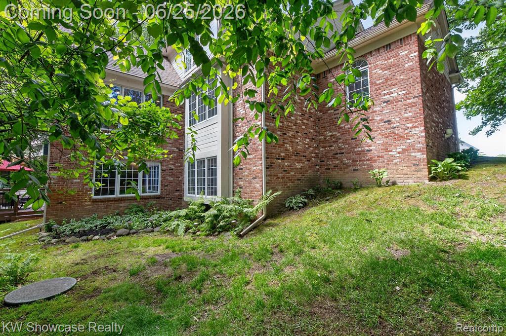 11073 Sandy Creek Drive, South Lyon, MI 48178 — Photo 59