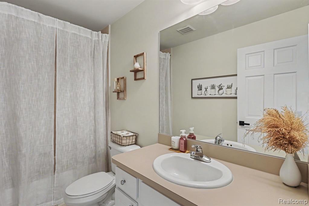 521 Macwilliams Lane, 11, Royal Oak, MI 48067 — Photo 26