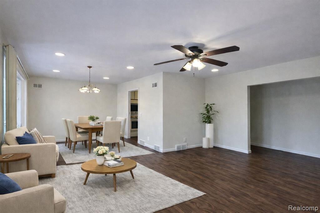 1935 Axtell Drive, 3, Troy, MI 48084 — Photo 5