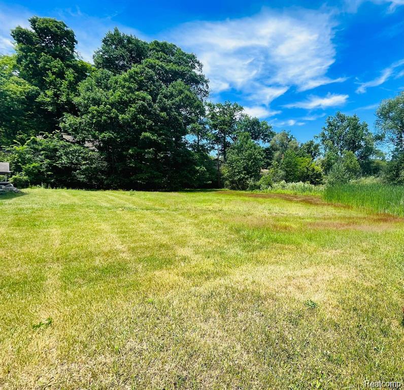 Lot 94 Hiller Road, West Bloomfield, MI 48324 — Photo 2