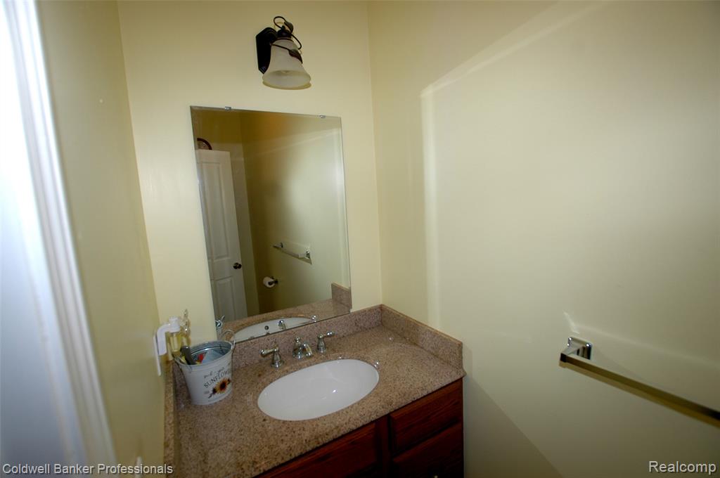 4266 River Drive NE, Gladwin, MI 48610 — Photo 35
