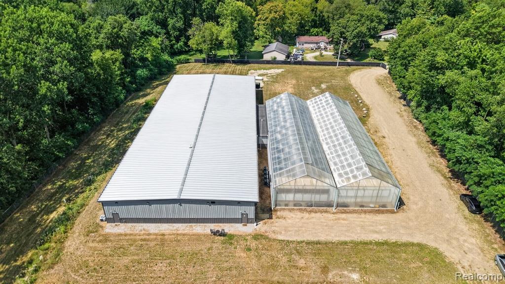 683 Sheridan Road, Jackson, MI 49203
