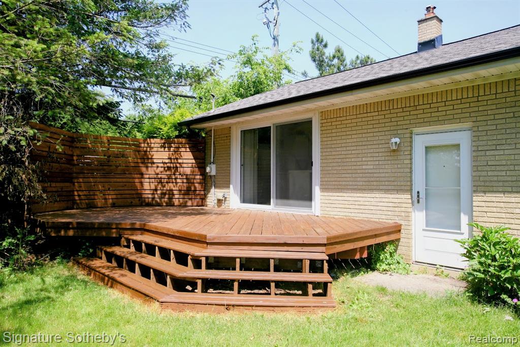 5800 Paramus, Clawson, MI — Photo 19