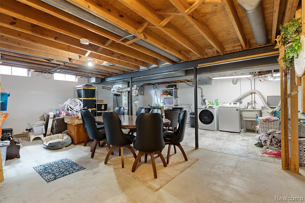 46537 Plum Grove Drive, Macomb, MI 48044 — Photo 16