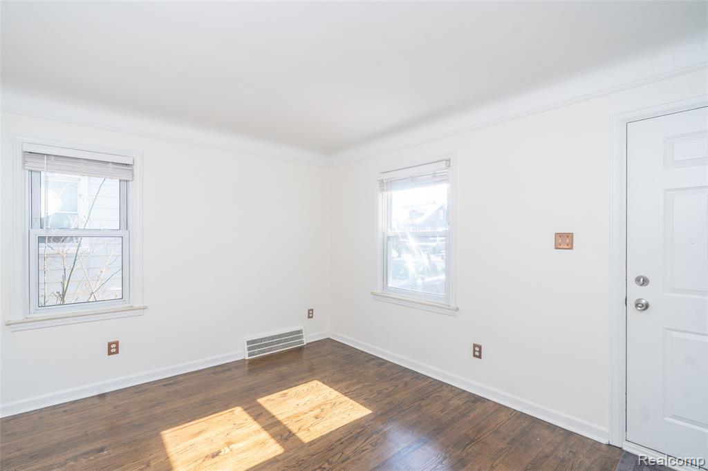 441 Jewell Street, Ferndale, MI 48220 — Photo 8
