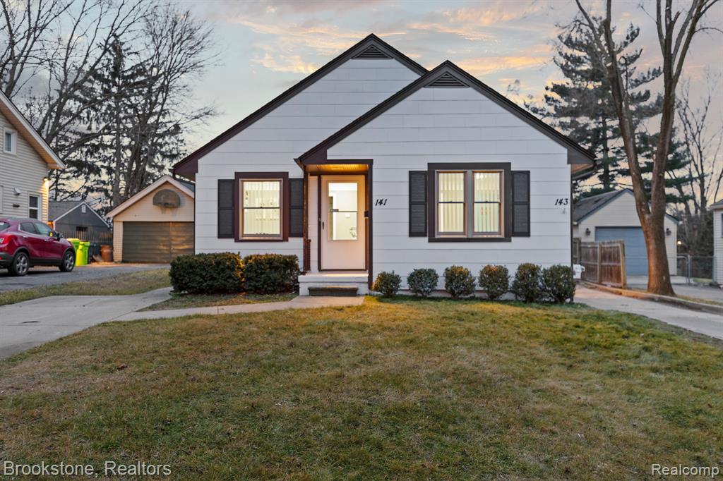 141 FERNDALE Avenue, Rochester, MI 48307