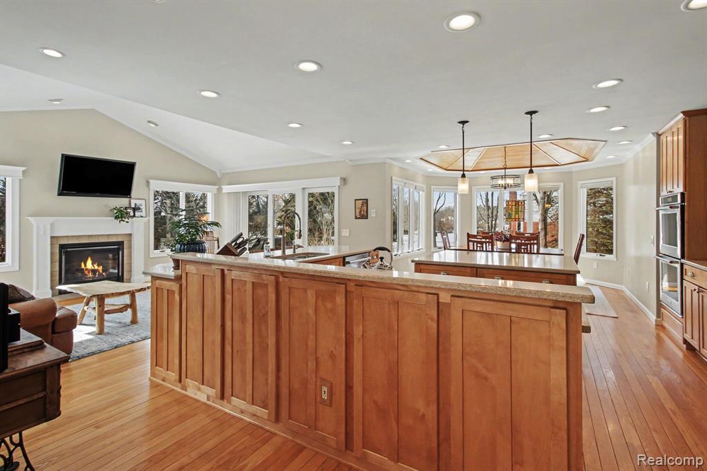 8620 Southridge Drive, Howell, MI 48843 — Photo 17
