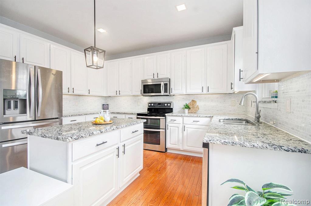42559 WHITMAN Way, Novi, MI 48377 — Photo 10