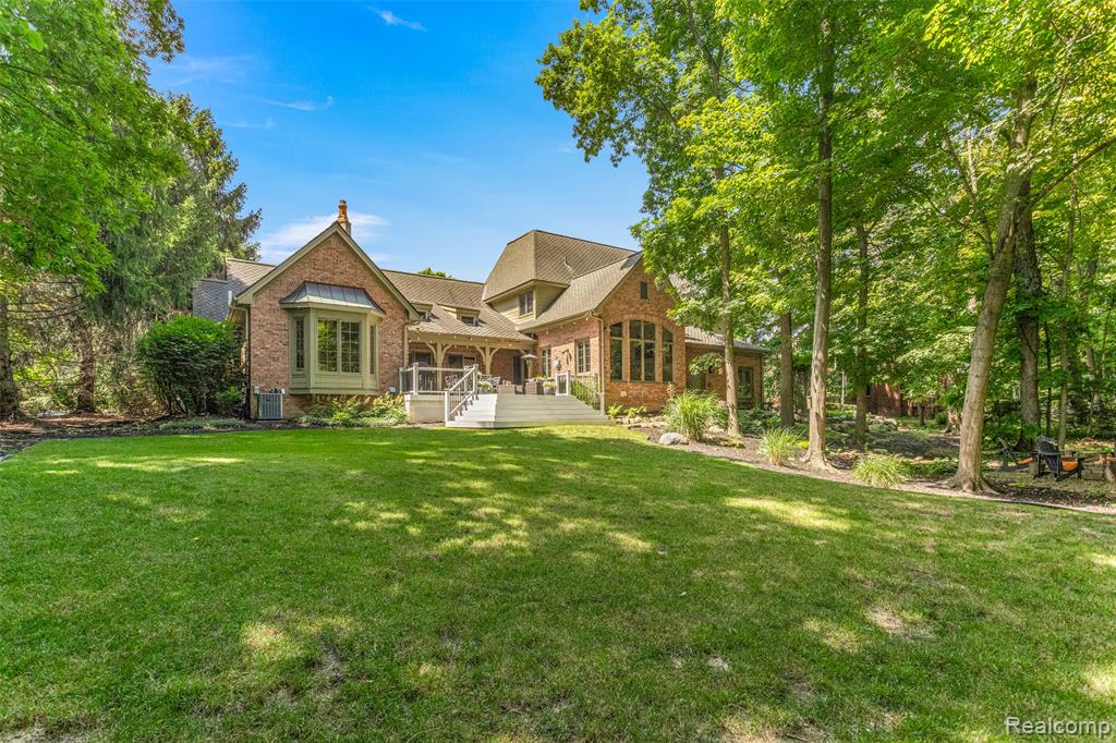 18278 Woodbury Court, Northville, MI 48168 — Photo 47