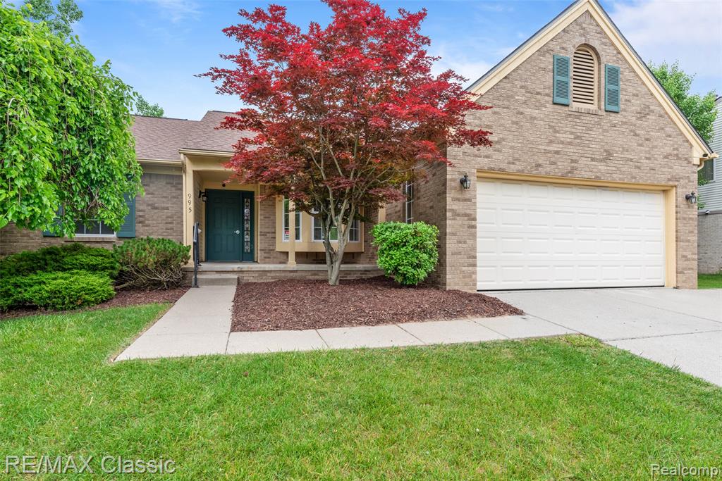 995 Wildwood Lane, Canton, MI 48188 — Photo 2