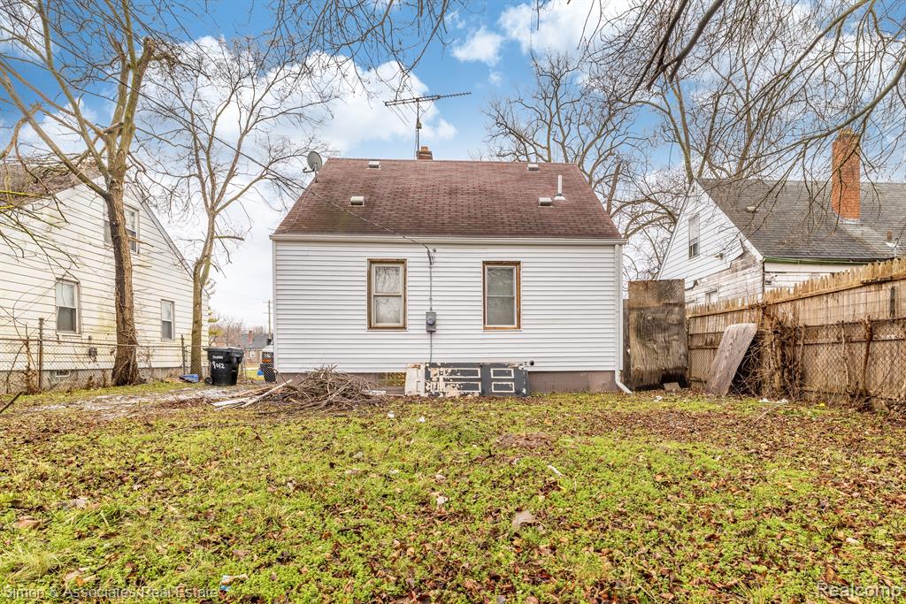 9012 Pierson Street, Detroit, MI 48228 — Photo 23