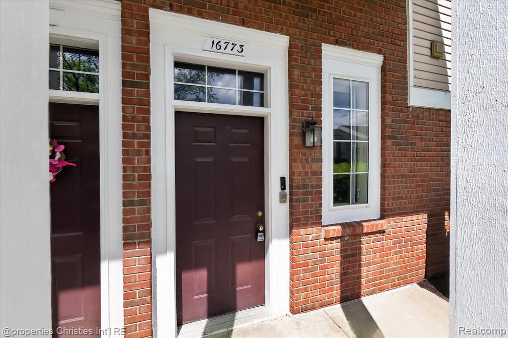 16773 Carriage Way, Northville, MI 48168 — Photo 6