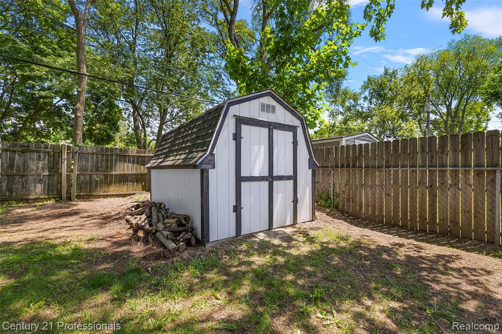 5360 Frankwill Avenue, Clarkston, MI — Photo 37