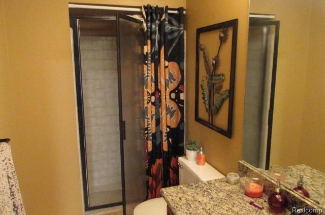 43870 Boulder Drive, Clinton Twp, MI 48038 — Photo 9