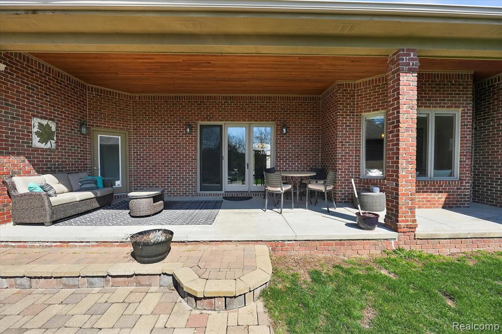 2591 Overbrook, Highland, MI — Photo 44