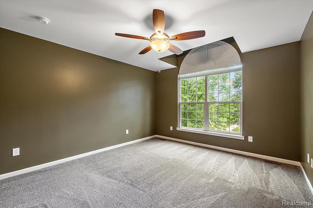 5390 Plantation Drive, Commerce Twp, MI 48382 — Photo 57