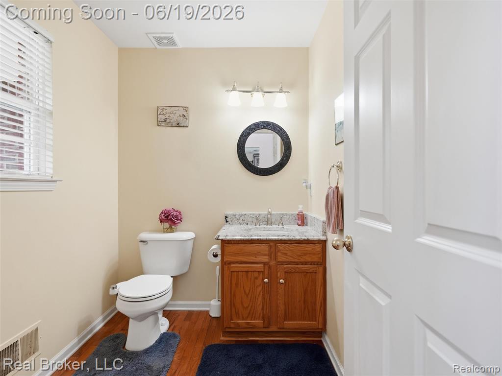 6729 Eckerman Drive, Troy, MI 48085 — Photo 11