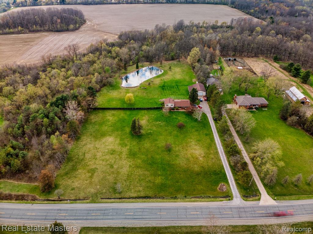 8187 N Elms, Flushing, MI 48433 — Photo 28