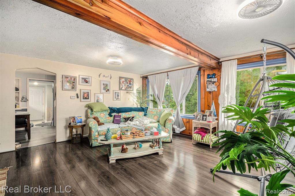 4930 SPRINGSIDE Street, Newport, MI 48166 — Photo 4