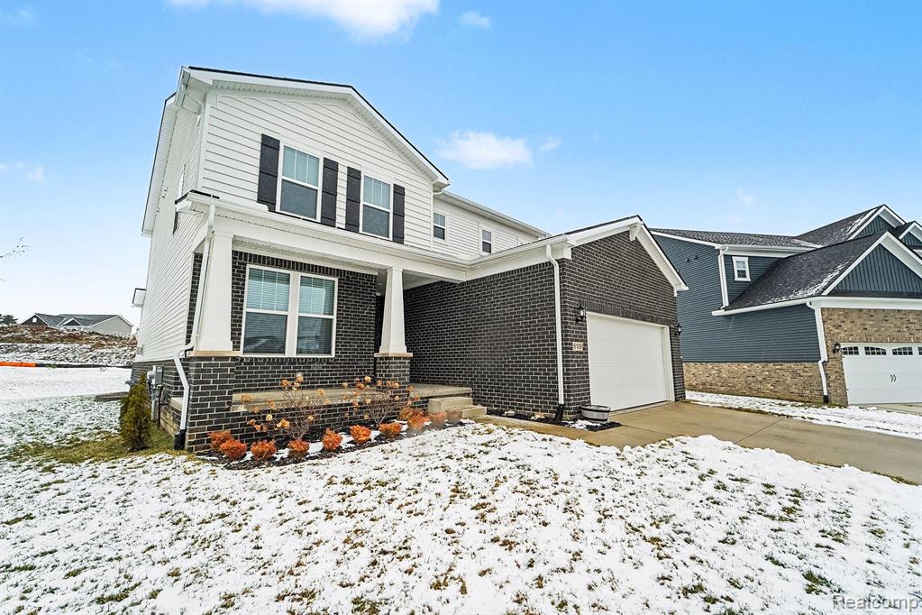 6109 Kingsley Court, Clarkston, MI — Photo 2