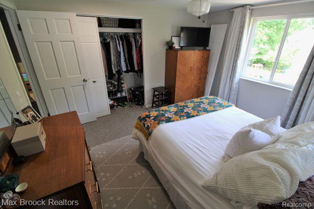 5001 DURNHAM Drive, Waterford, MI 48327 — Photo 23
