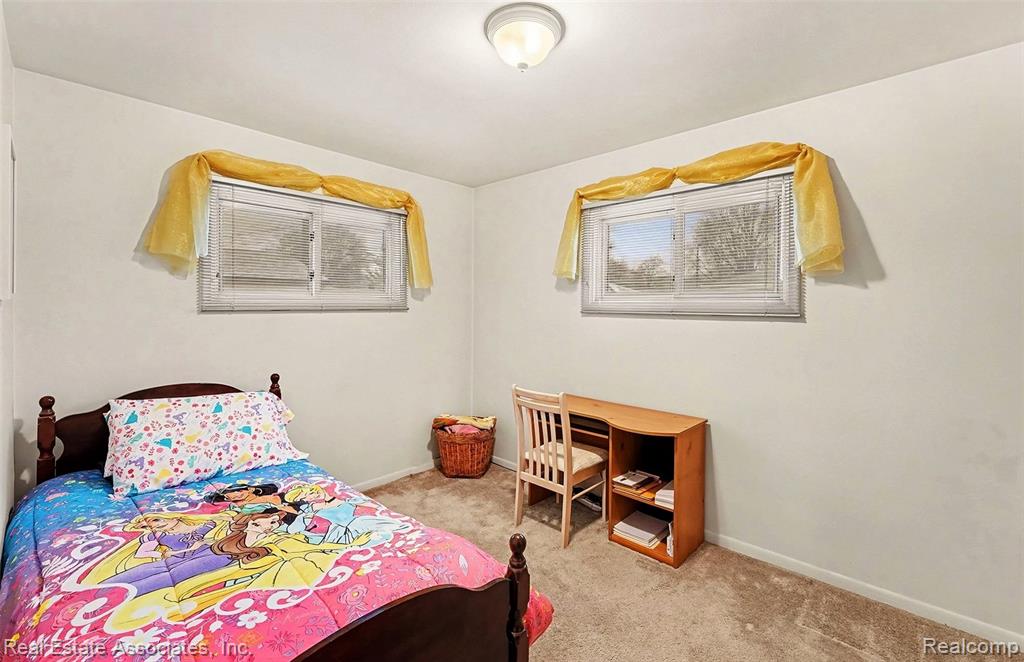 9219 Melrose Street, Livonia, MI 48150 — Photo 7