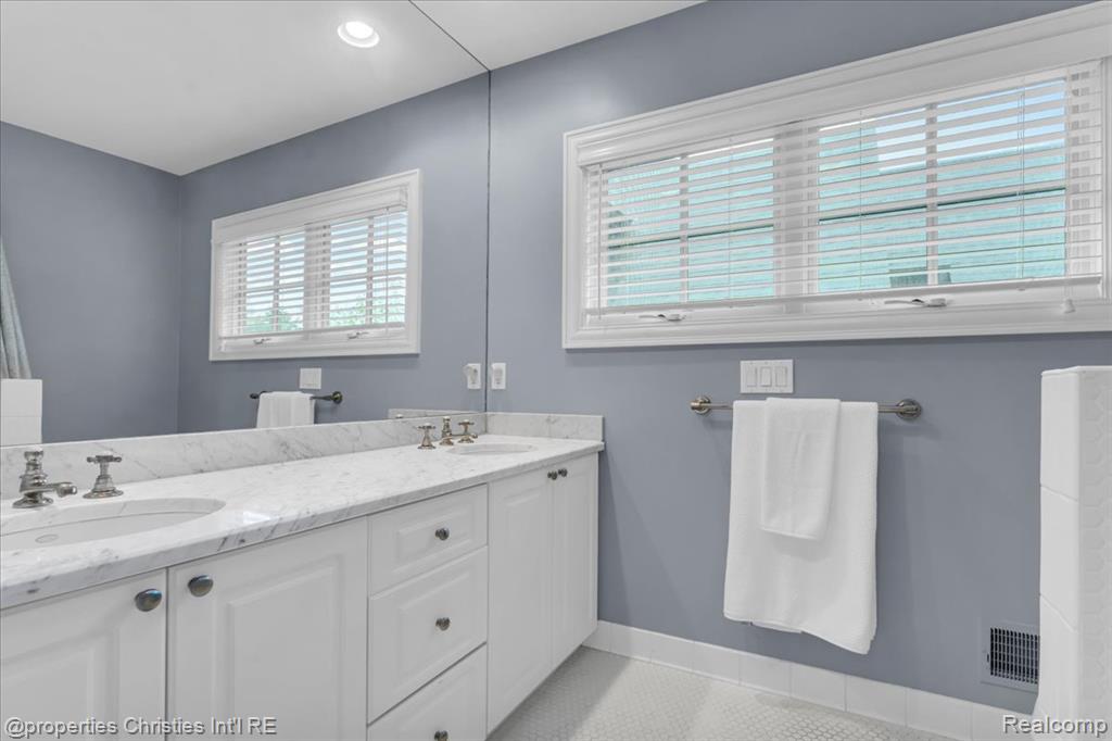 517 W Frank Street, Birmingham, MI 48009 — Photo 36