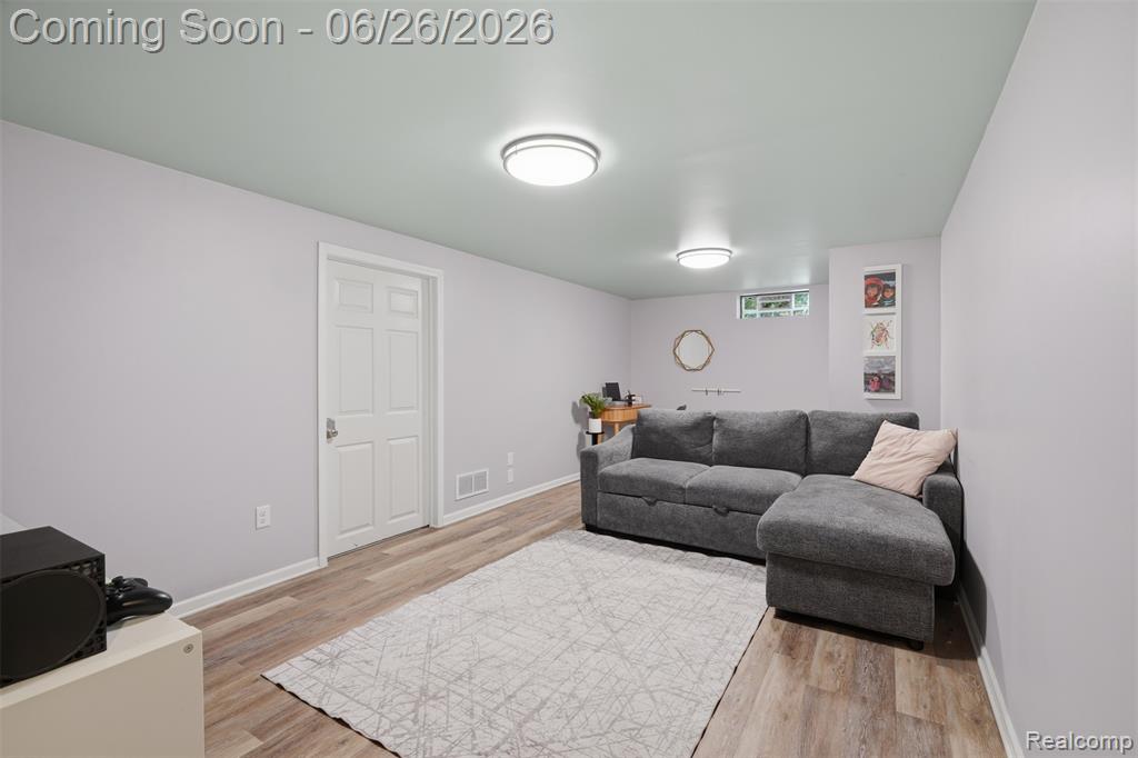 60569 Town Square Street, New Hudson, MI 48165 — Photo 23