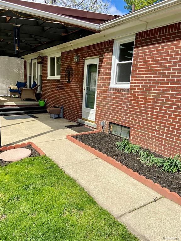 17812 Quarry Road, Riverview, MI 48193 — Photo 4
