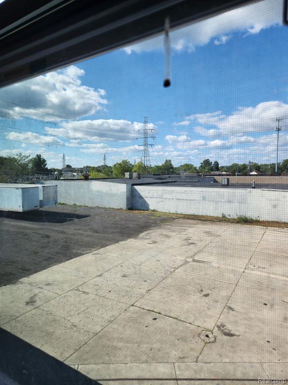 13507 Auburn Street, Detroit, MI 48223 — Photo 15