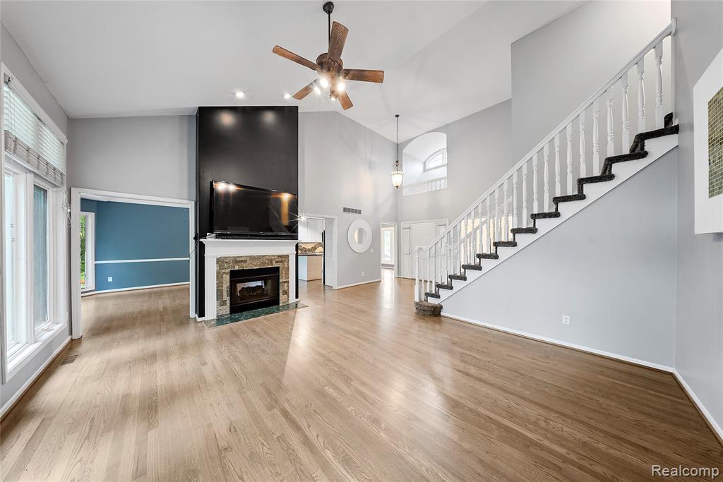 8487 Sherwood Drive, Grosse Ile, MI 48138 — Photo 8
