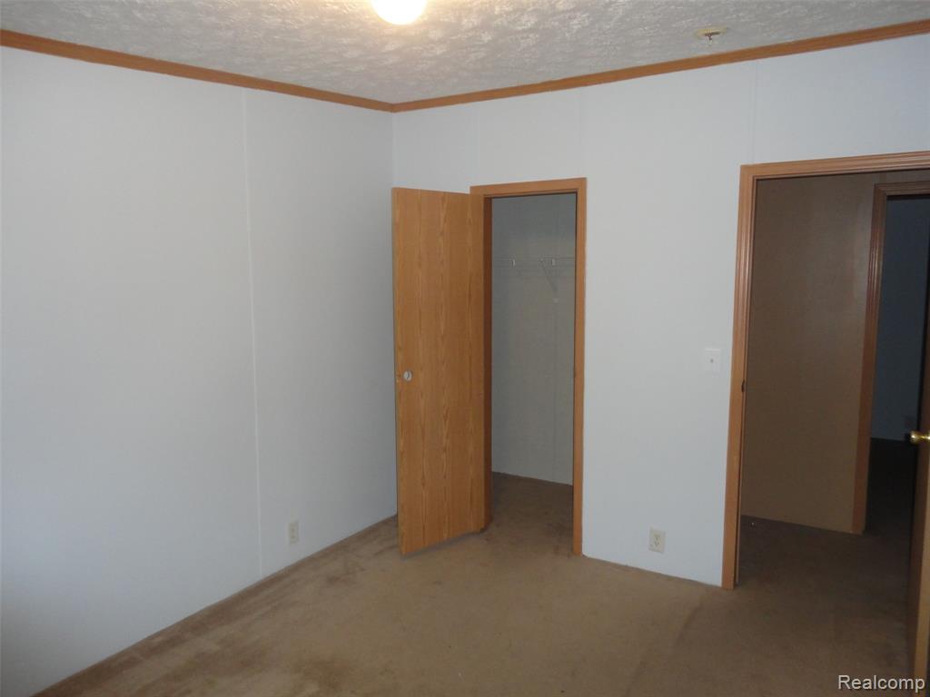 3954 Ryans Ridge, Monroe, MI 48161 — Photo 18