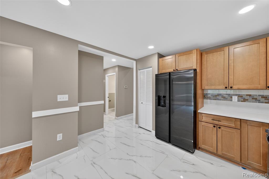 24784 Ashley Court, Redford, MI 48239 — Photo 17